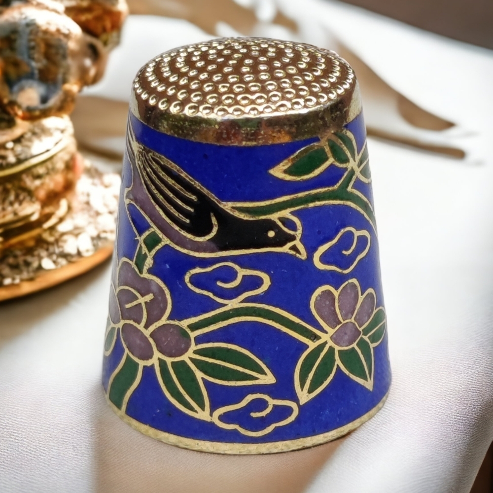 Antique cloisonne bird thimble